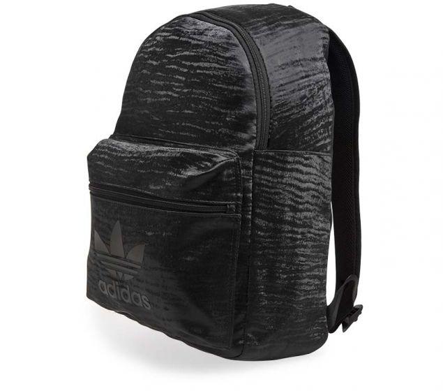 ADIDAS | CLASSIC BACKPACK - Marks App Development Store